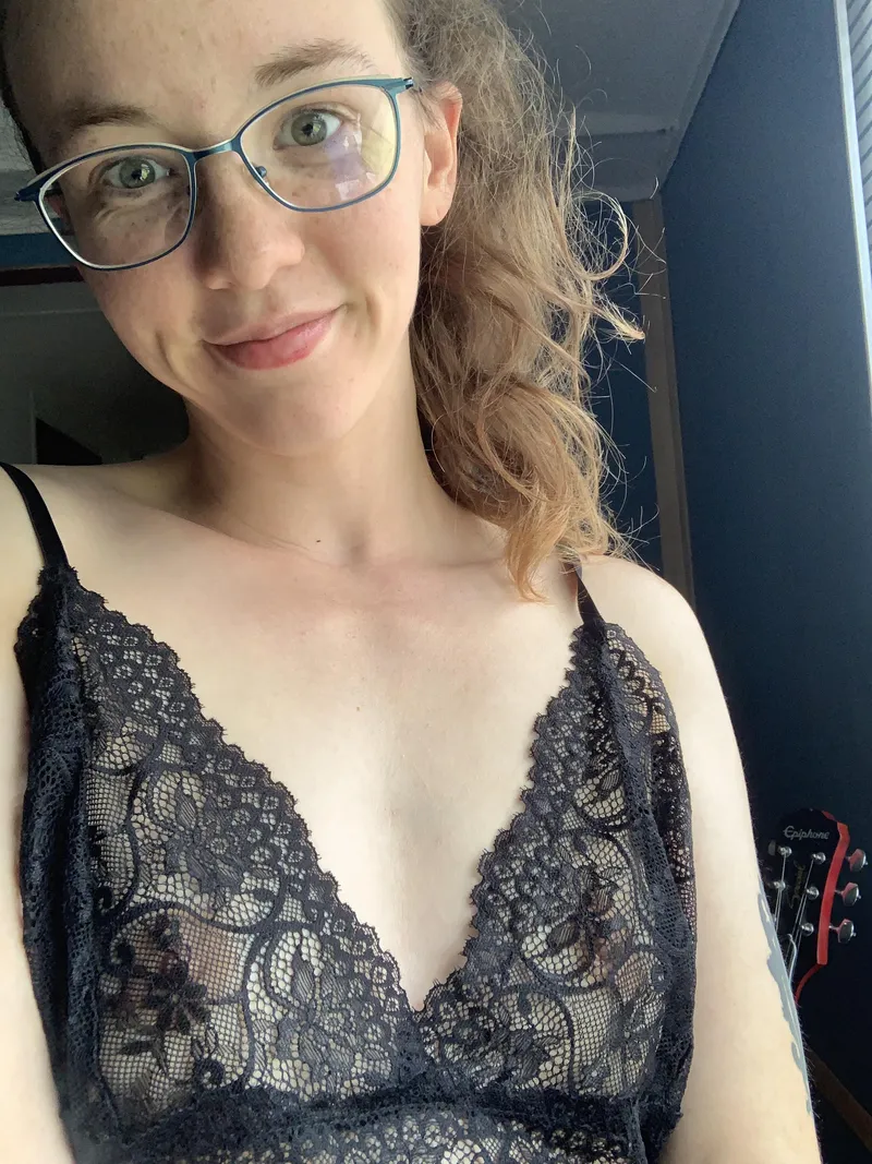 Thumbnail Appreciating the Sweet Things in Life by thebreefontaine | GirlswithGlasses