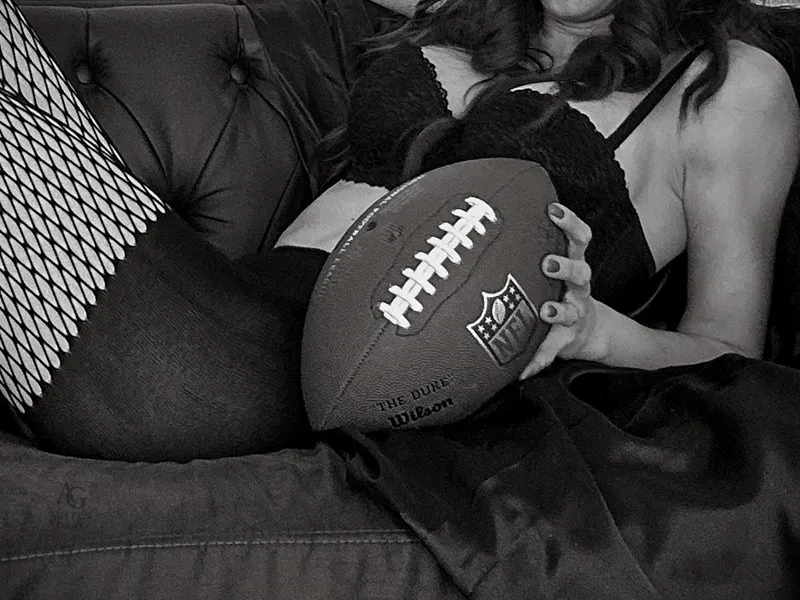 Thumbnail Austyngrayxo's Invitation: Watch Me if Not Watching a Game! - GamedayGoneWild