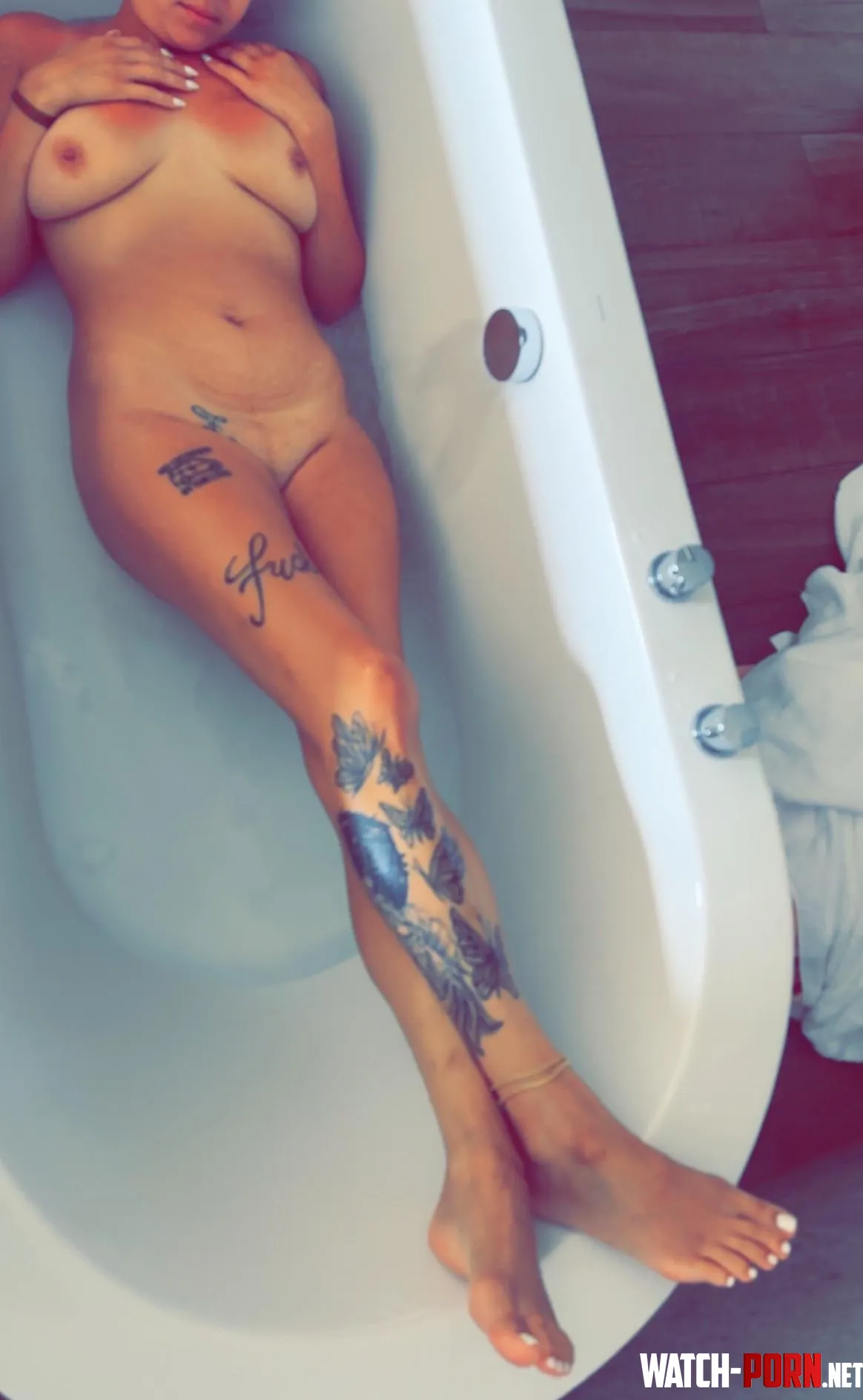Care to join me in the tub? by Bluecollarwifey_