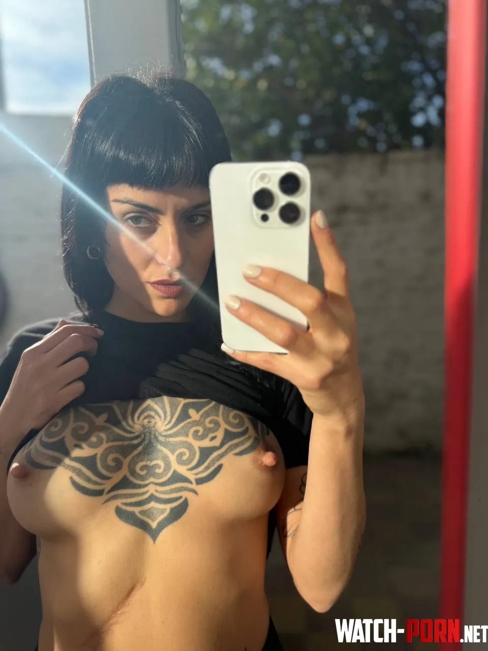 Will you accept nudes from a hotmom? by tlaassaie