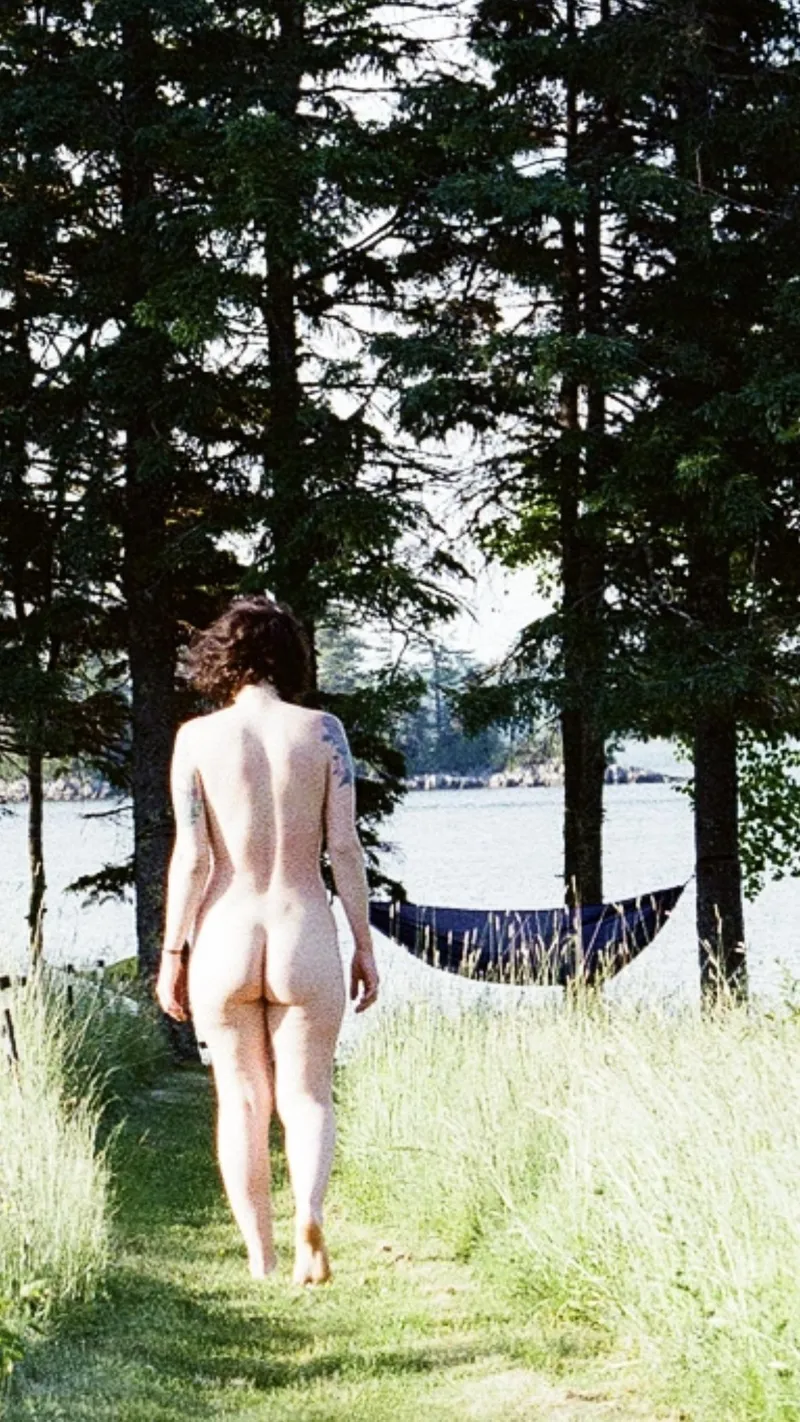 Thumbnail Nude Love Couple's Lake Adventure: A Quick Dip Story