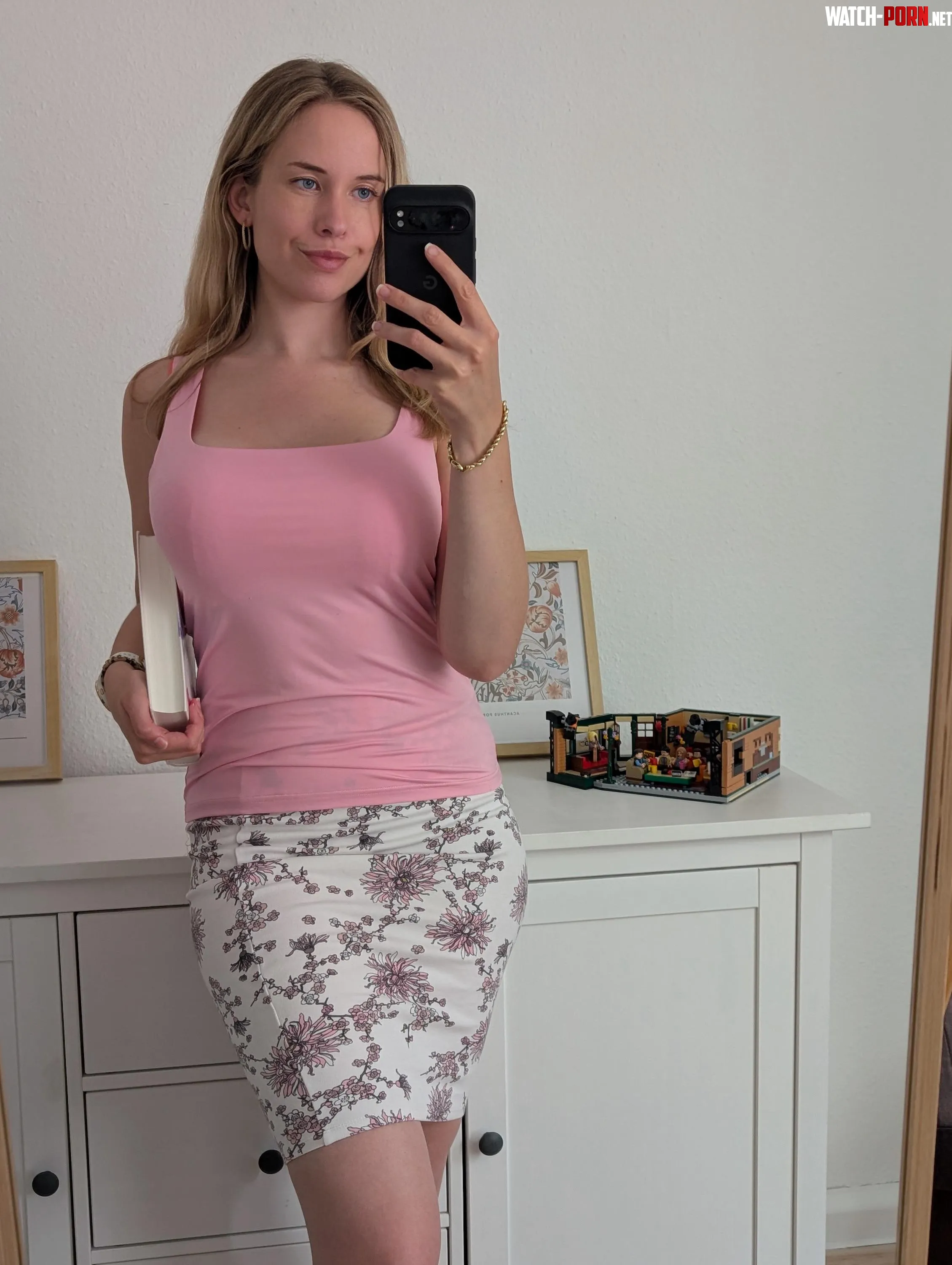 German librarian in a beautiful pencilskirt by naturalgirl_mel