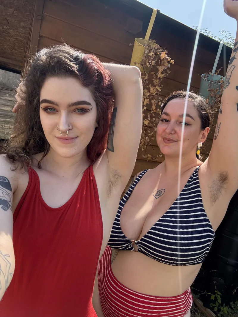 Thumbnail Sun-Filled Moments: Enjoying the sun with hairy armpits