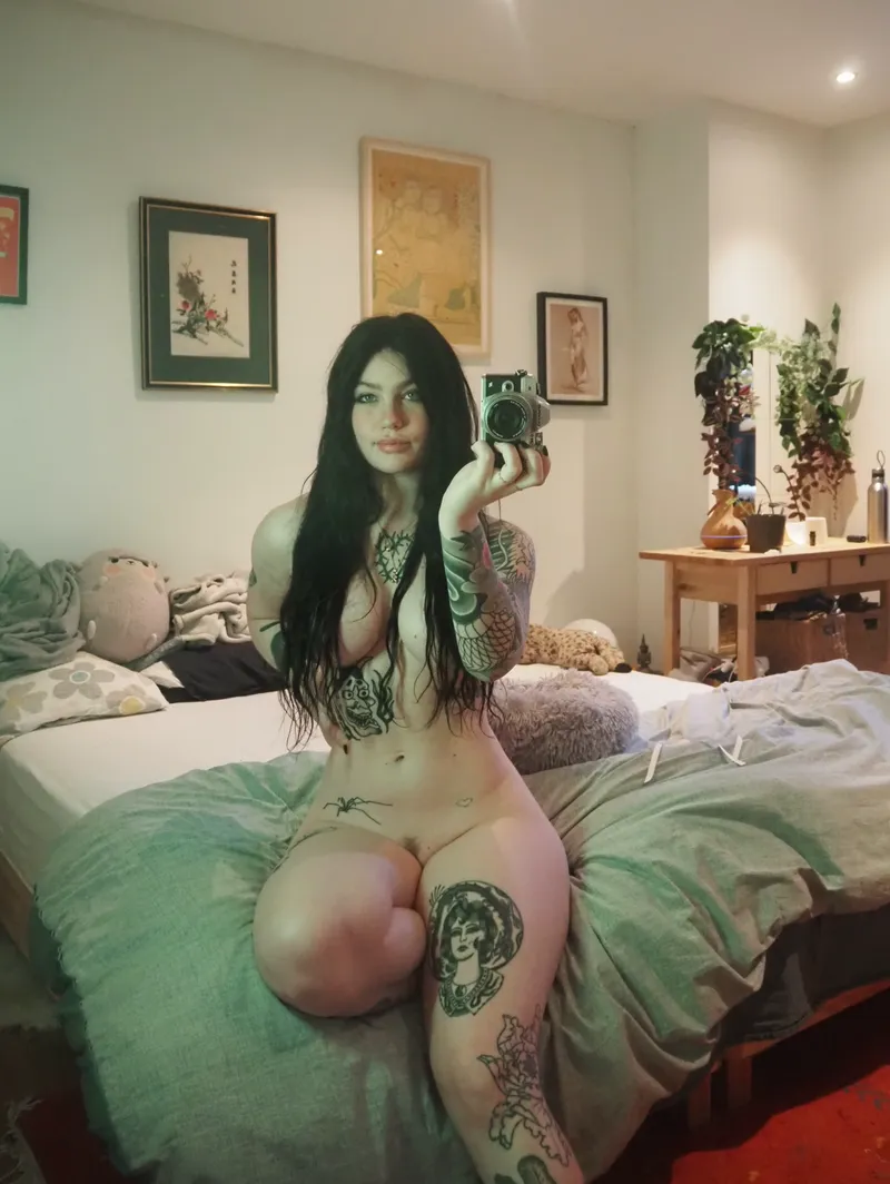 Thumbnail Experience the Charm of Your Cute Goth Gf Infamous-Albino
