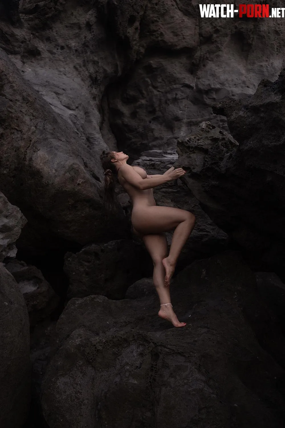 Body versus stone by i_am_Luna_Hale