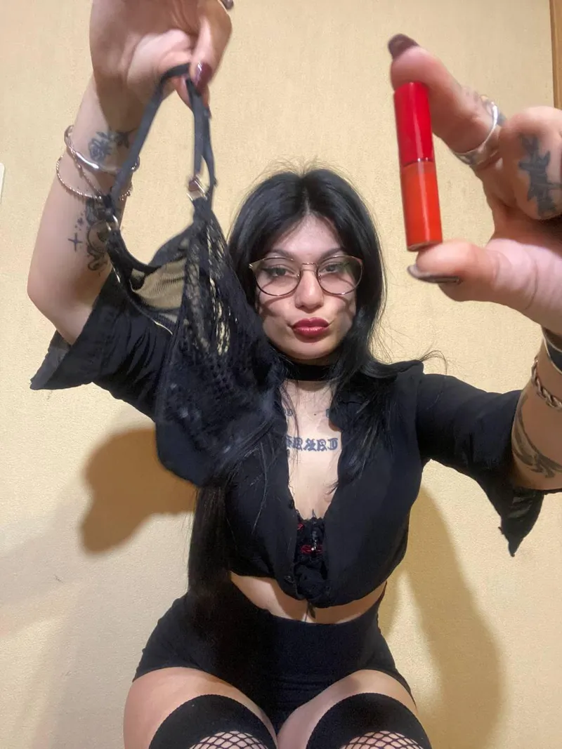 Thumbnail Transformation Desires Unveiled: miirandaSty's Journey