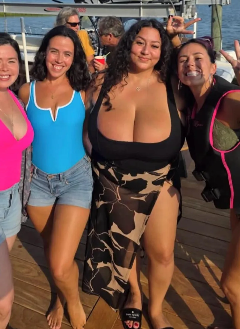 Thumbnail StoneSkip77 Explores the Realm of 'Massive Among Friends' - MonsterTits