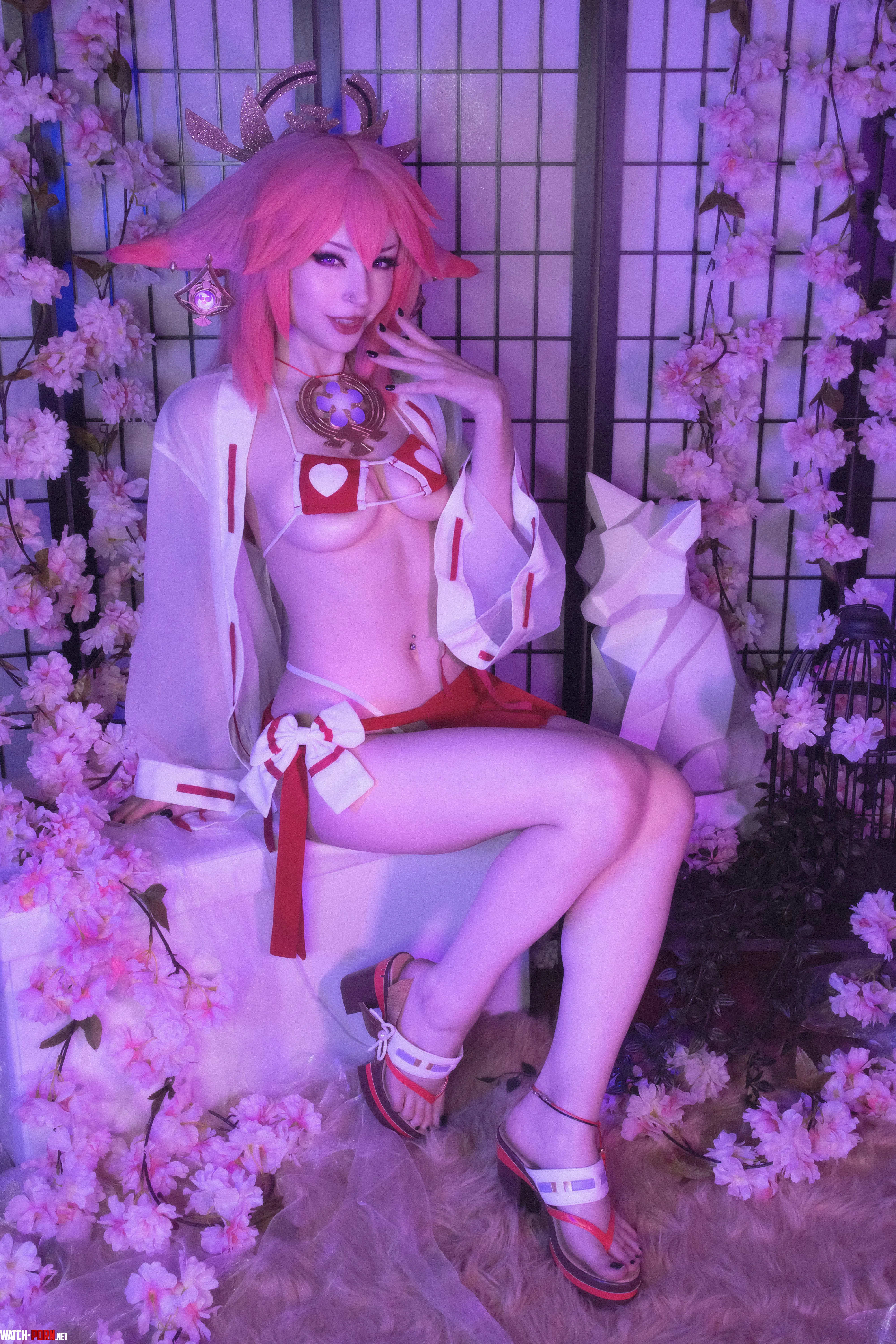 Yae Miko [Genshin Impact] (Shirokitsune) by kuropuppi