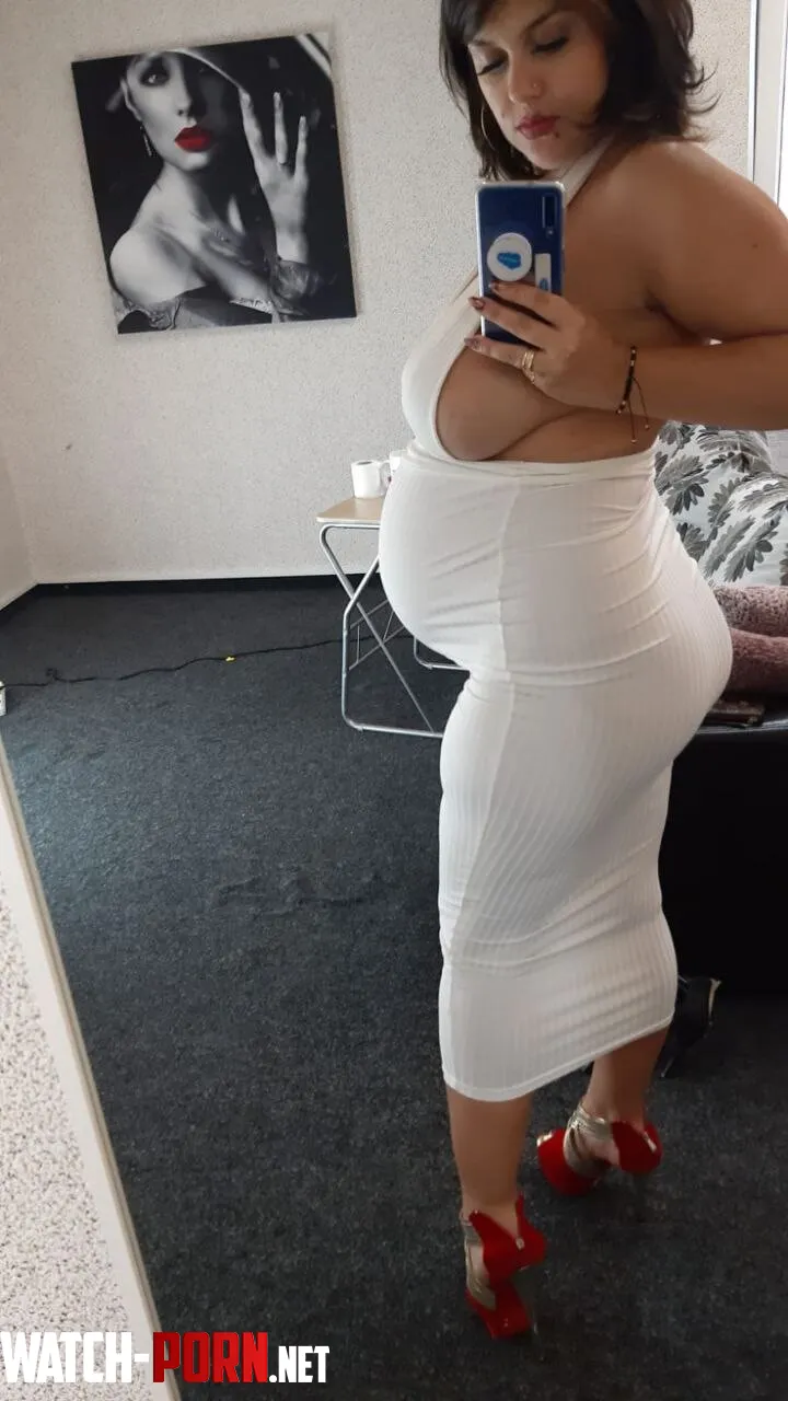 Just a pregnant elegant lady in heels and dress by Tina_Kayzzz