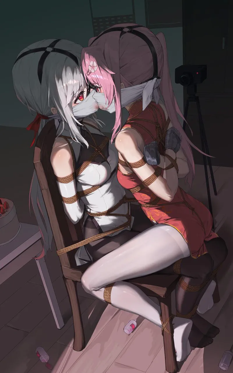 Thumbnail Bonding through Bondage: Best Friends Forever | Sekunar