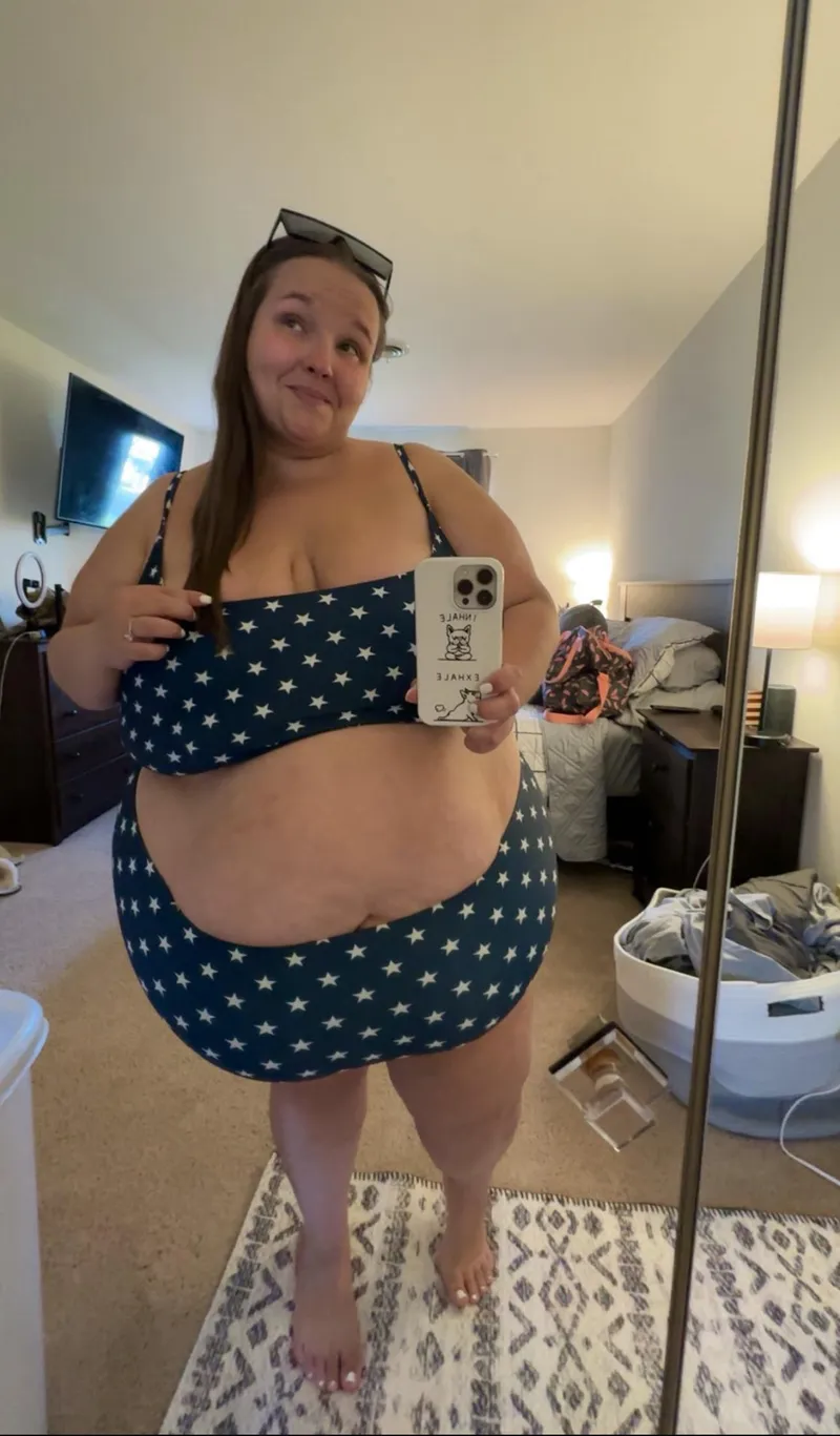 Thumbnail Imagine Me in Missionary: Indulge in abbyisplussizee's Imagination