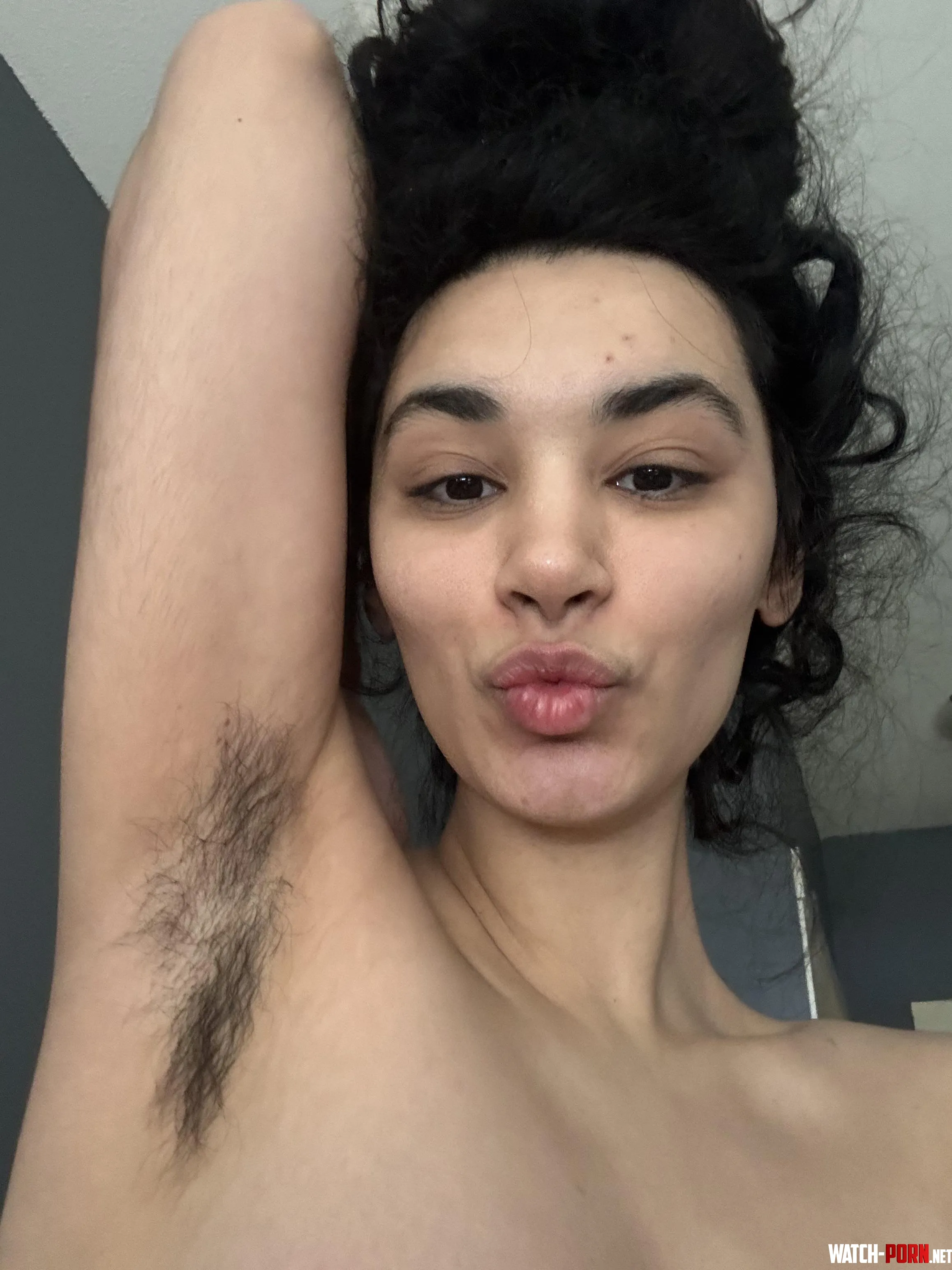 Don’t mind my messy bun, just showing my hairy pits by Saharbbyy