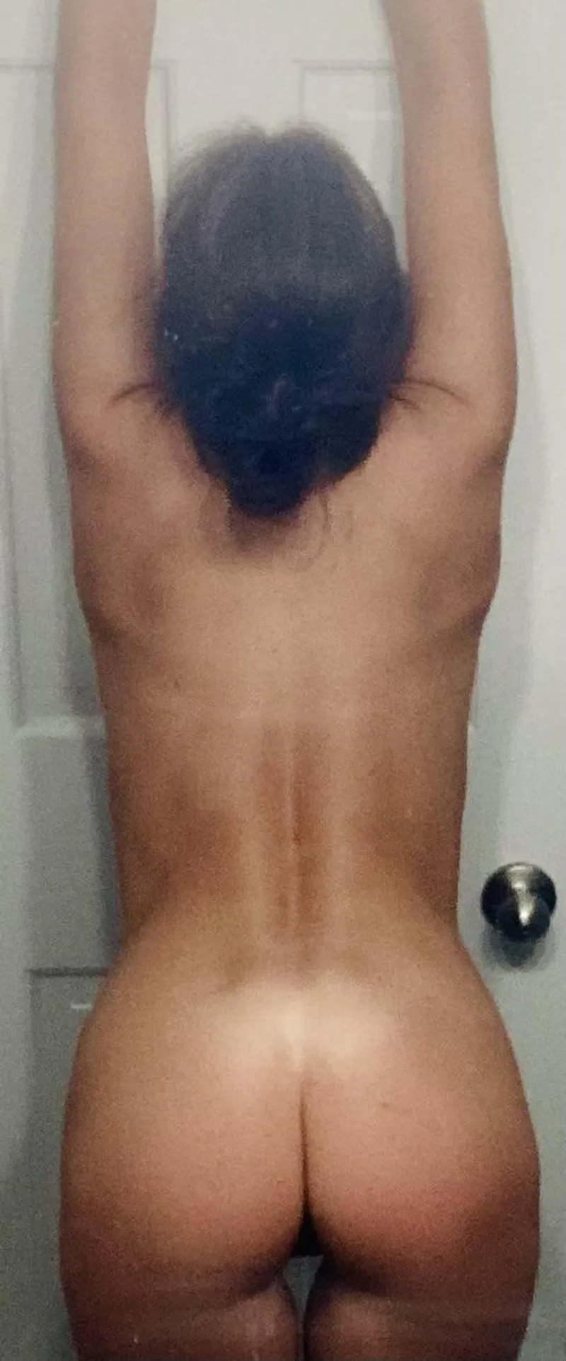 Thumbnail Morning Stretch for CuteLittleButts - Shared by livamore