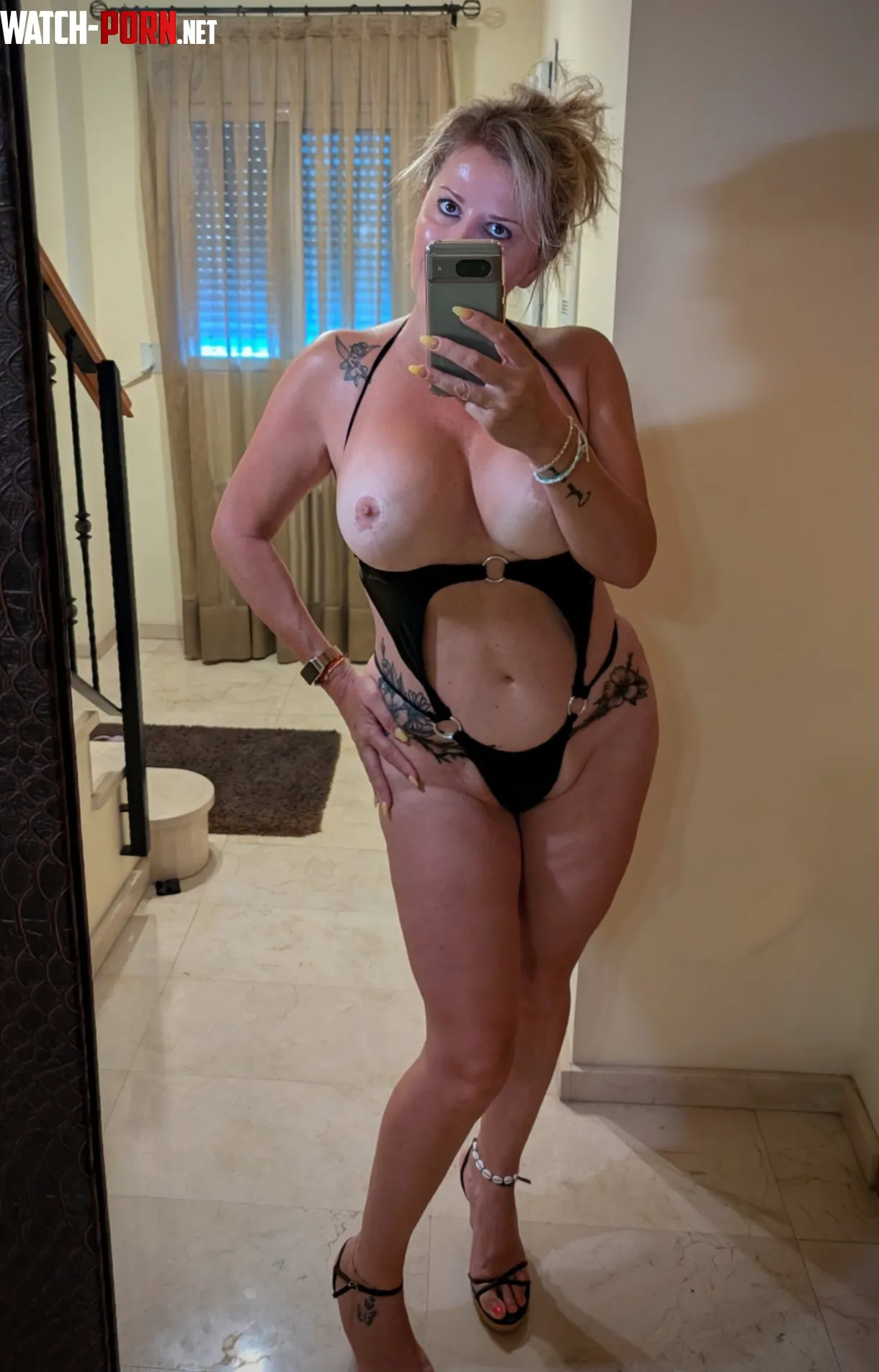50yo wife but available by goddesscurvy_
