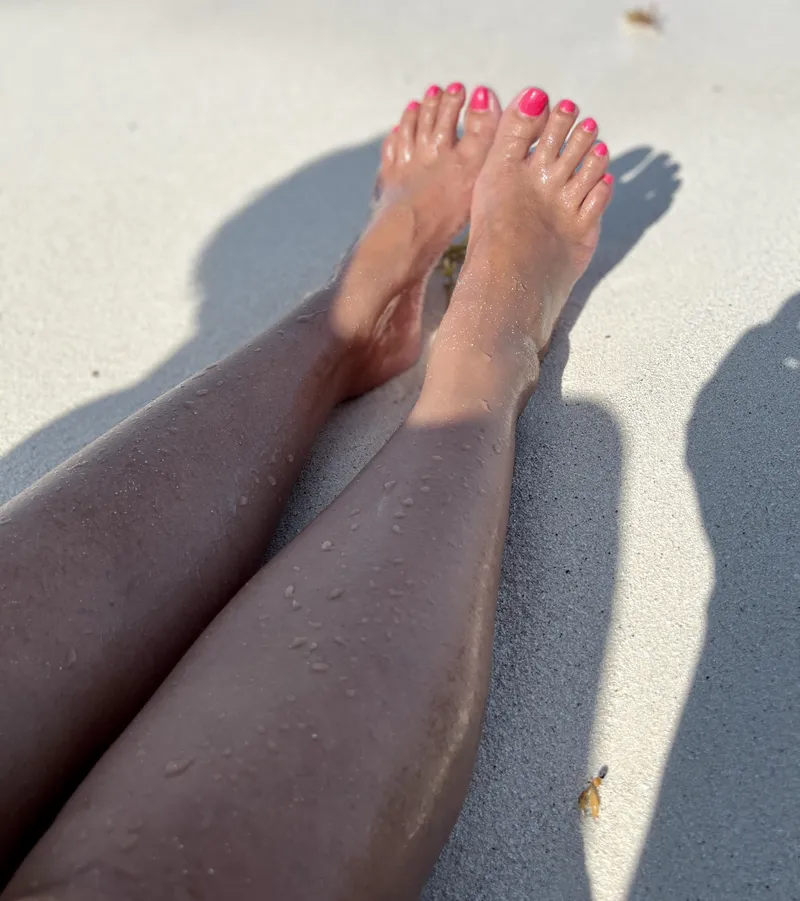 Thumbnail Beach Toes Fanatics Unite! By 10GemsGFP | onlyfanschicks