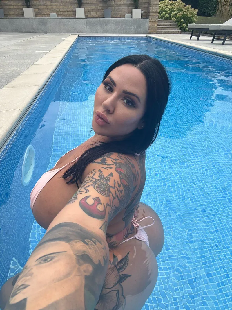 Thumbnail Indulge in Temptation 😍 | TinyVehicle8970 BoltedOnBooty