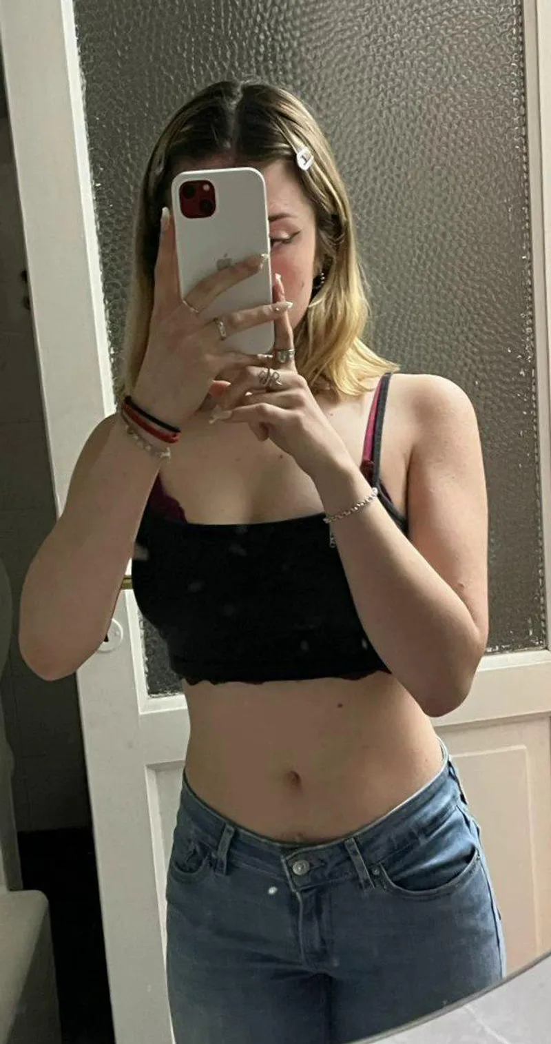Thumbnail Beat the Heat in Style: rayrayravona's Croptopgirls Revelations