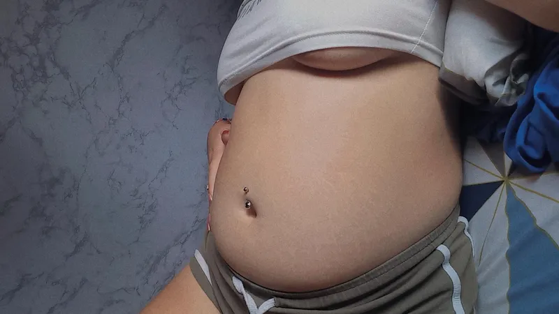Thumbnail Seeking the Ultimate Feeder: Pushing Limits and Desires by bellysexyy