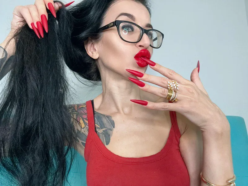 Thumbnail All Red Elegance Unveiled: Juliadomaina's Stunning Collection