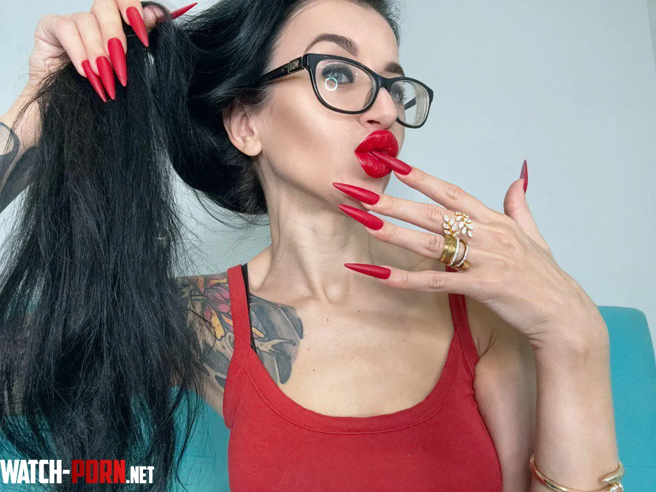 All red by Juliadomaina
