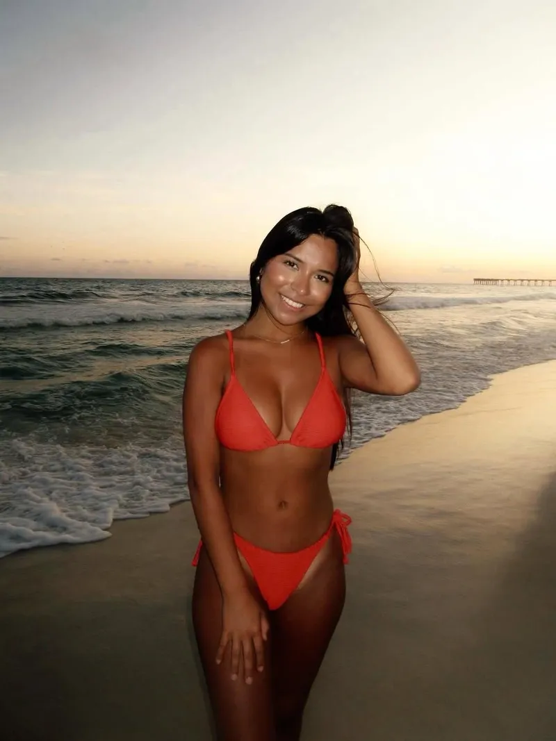 Thumbnail Sunset Bikini Styling Tips: Unveiled by _A_I_C_ for Fashion Enthusiasts