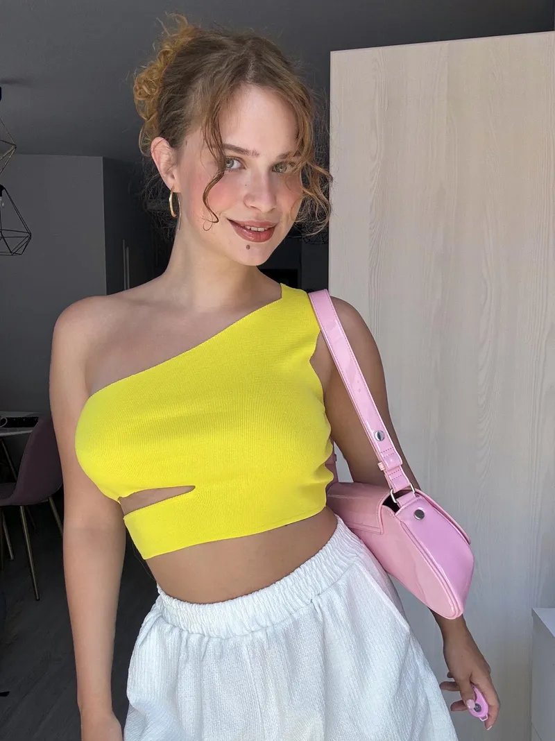 Thumbnail Barista's Approval: pumpkinpieRi's Braless Look | Braless