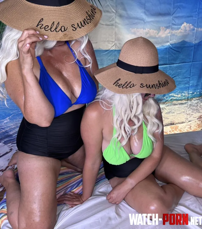 Bathing suit cleavage by TwinTitties3