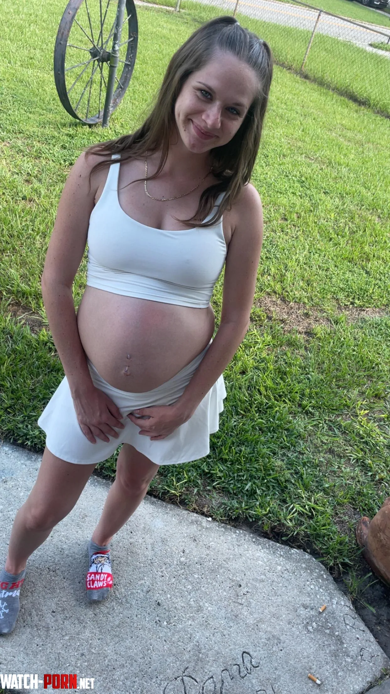 30 weeks pregnant is there any fantasy you could fulfill with me? by OgTropicanak