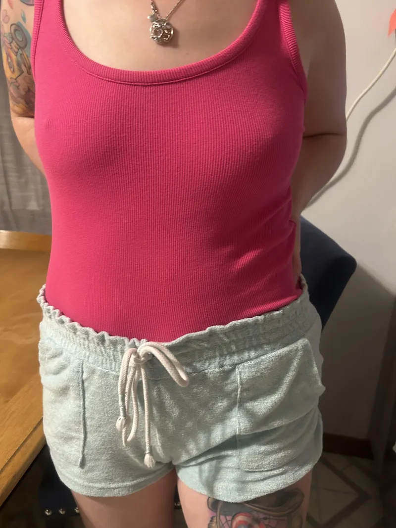 Thumbnail Fun_Employee_7171's Kitchen Adventure: 'Good Shirt for Baking?' Wearing Braless