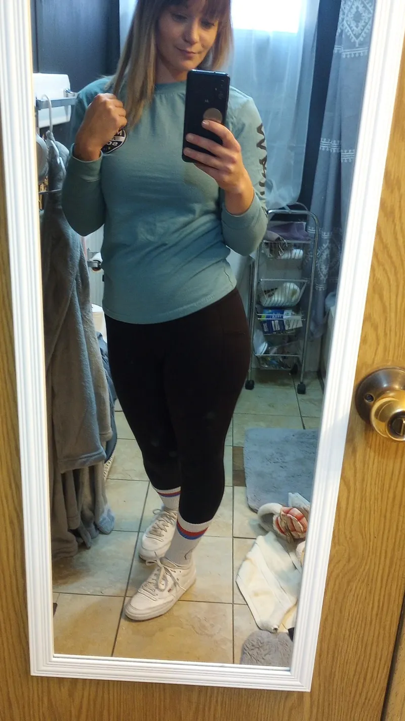 Thumbnail MissTaylorLaurenxo Challenges: Can You Handle Her? Explore on Gonewild18