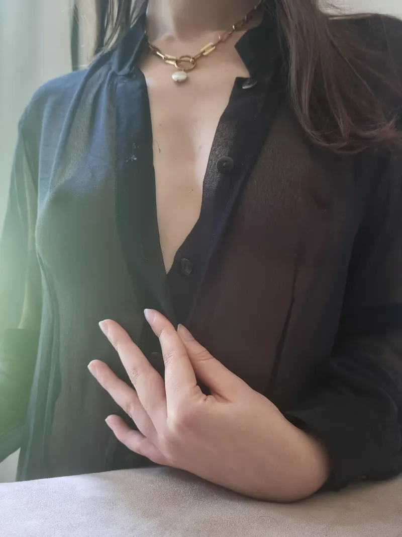 Thumbnail Sheer Black Elegance: A Timeless Choice | Author: Chroma_Blaze