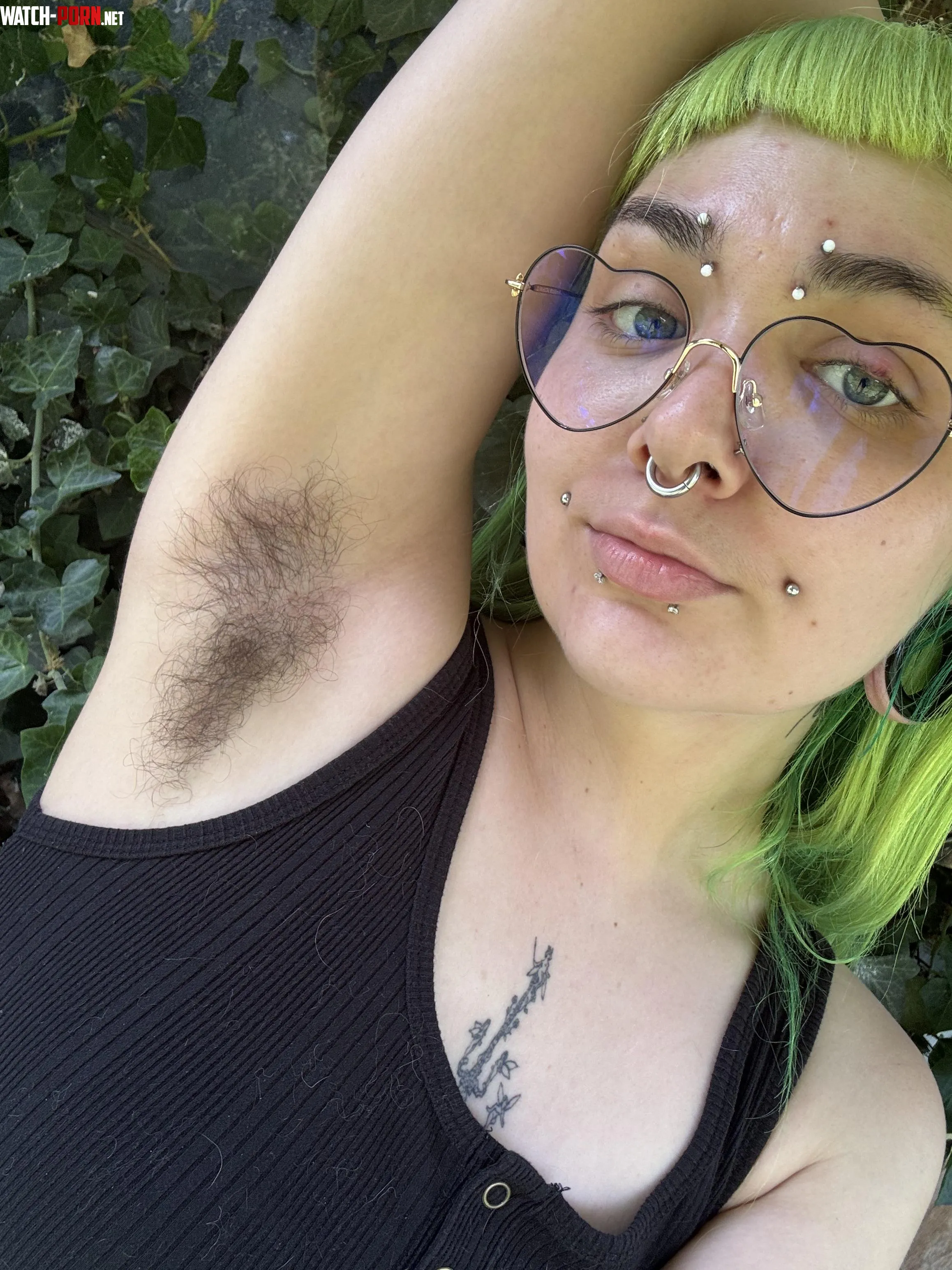 Should I dye my pit hair green? by justsmokeandsleep