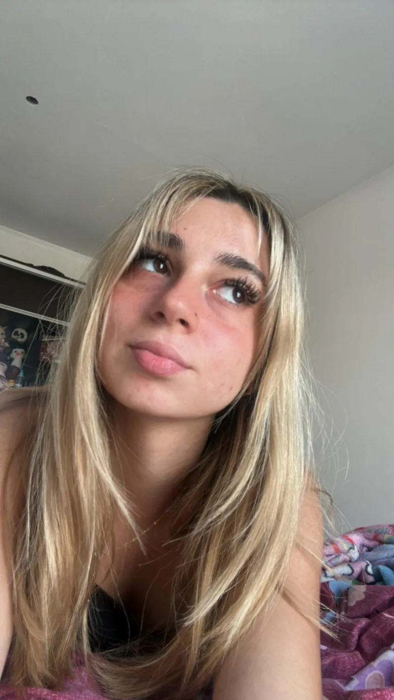 Thumbnail Legal_Feedback_9531 Embraces Shyness in LegalTeens Debut