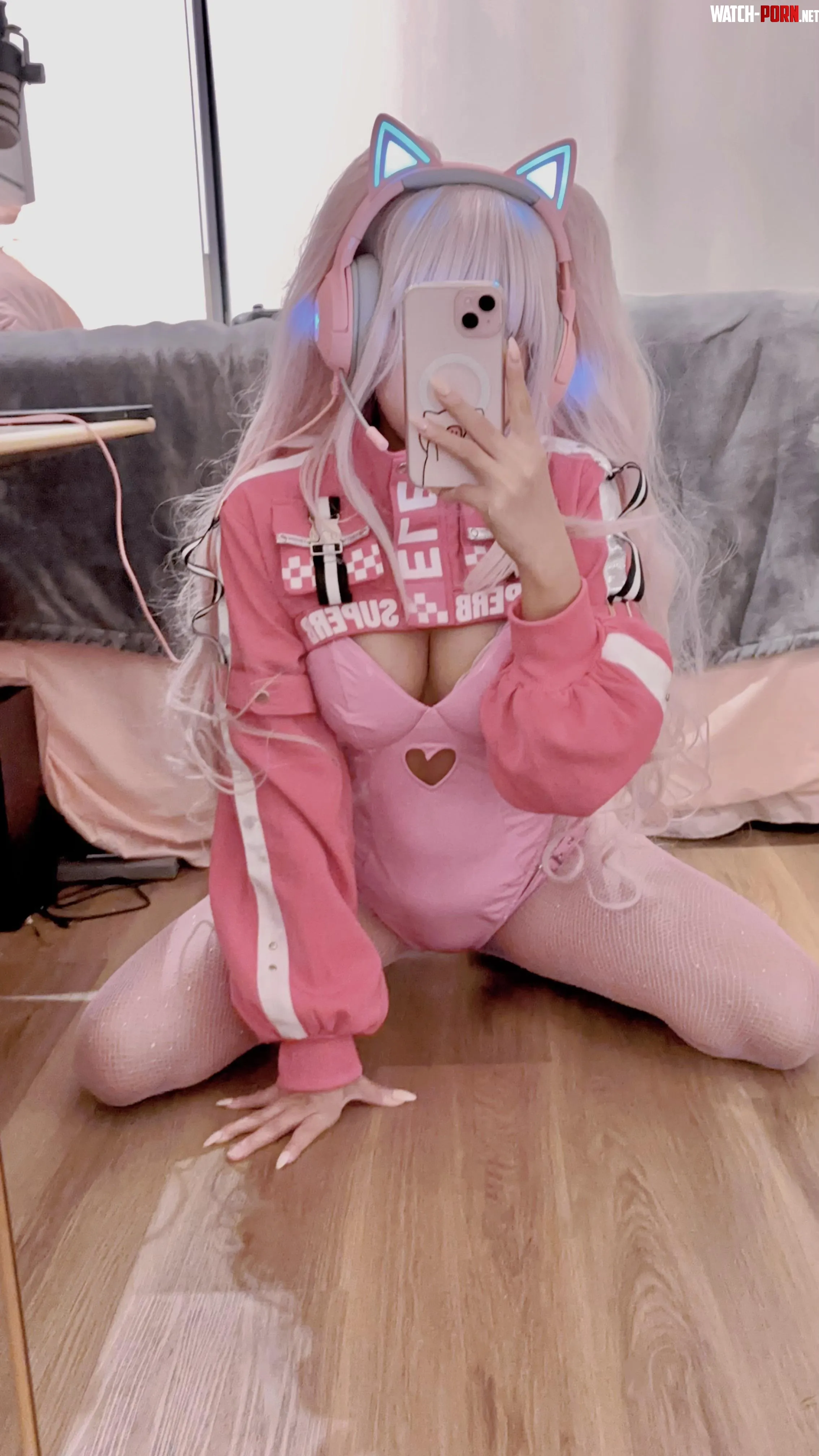 My Alice bunny cosplay 💖 by SilentLacee