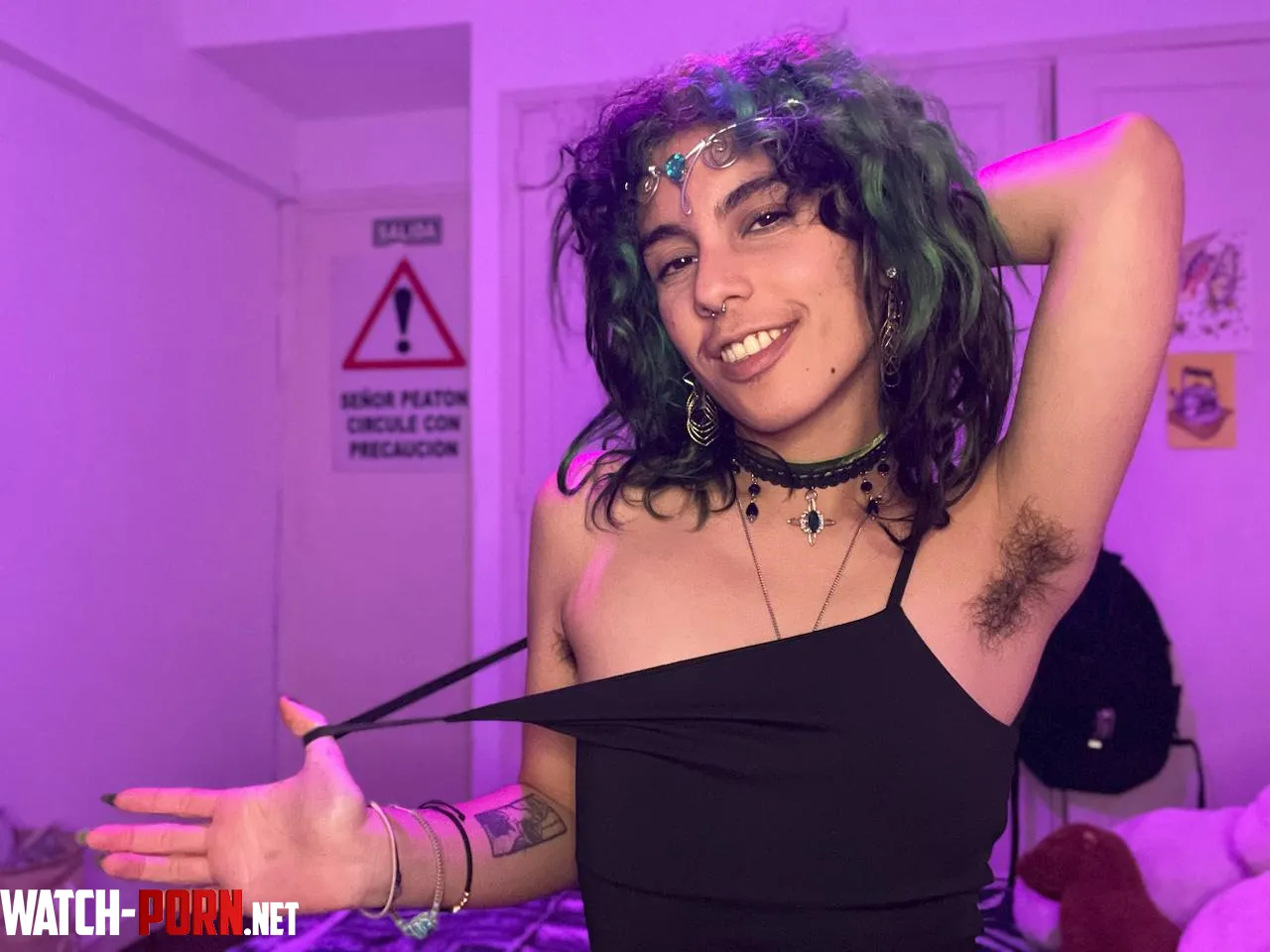 Want a closer look at my armpits? by hairballhellena
