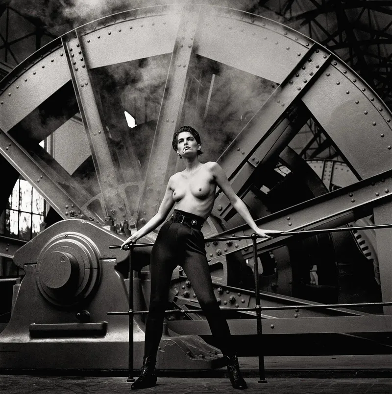 Thumbnail poisson-iv's Nostalgia: A Look Back at Lynne Koester in Duisburg, 1985 by Peter Lindbergh