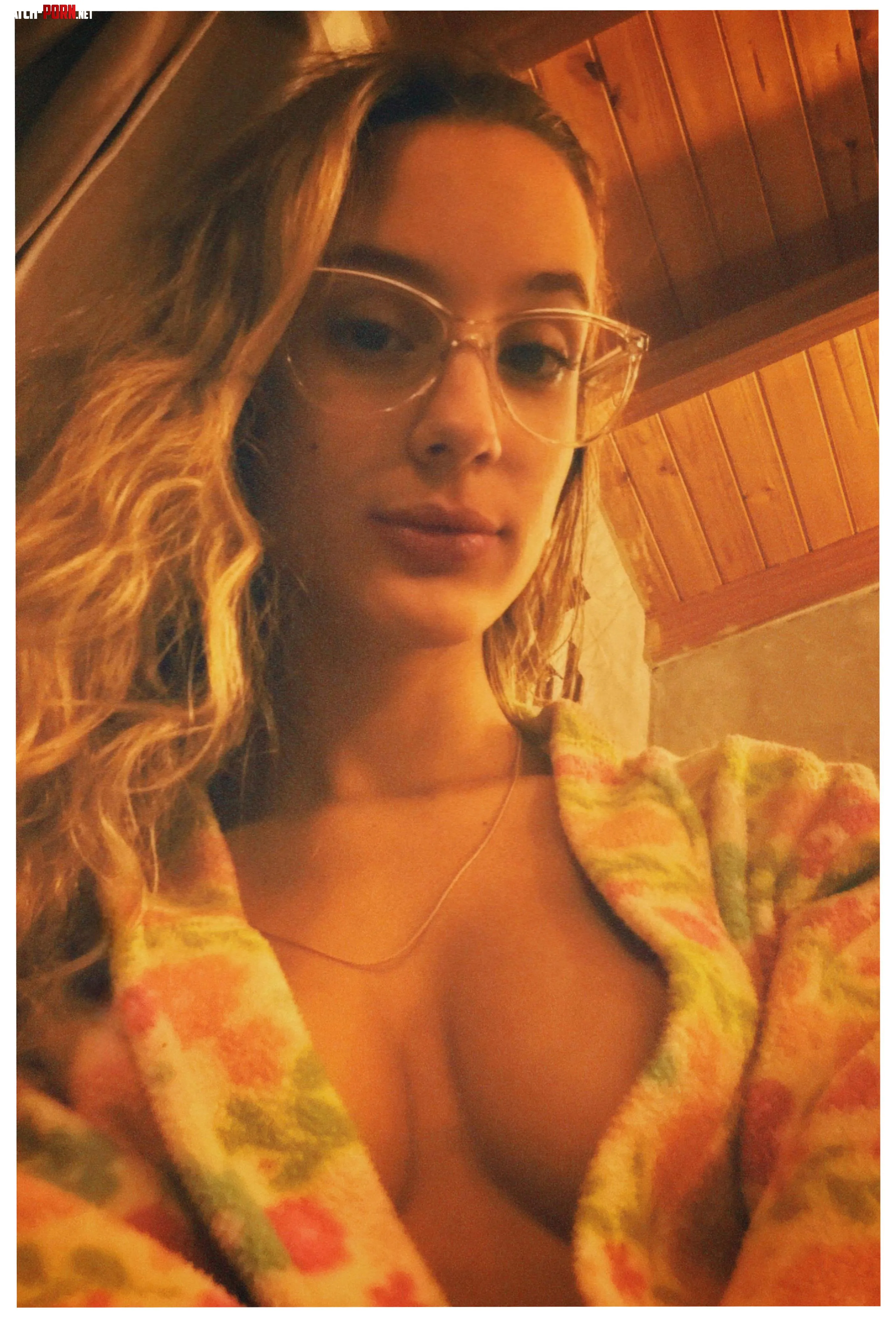 18F this is me being as brave as i can be by honeygirlmango