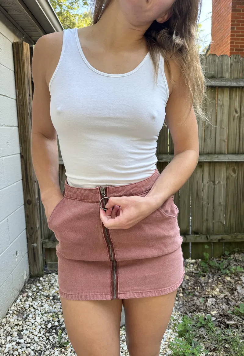 Thumbnail Cozy with DesirableCupcake: Post-Work Relaxation | pokies Category