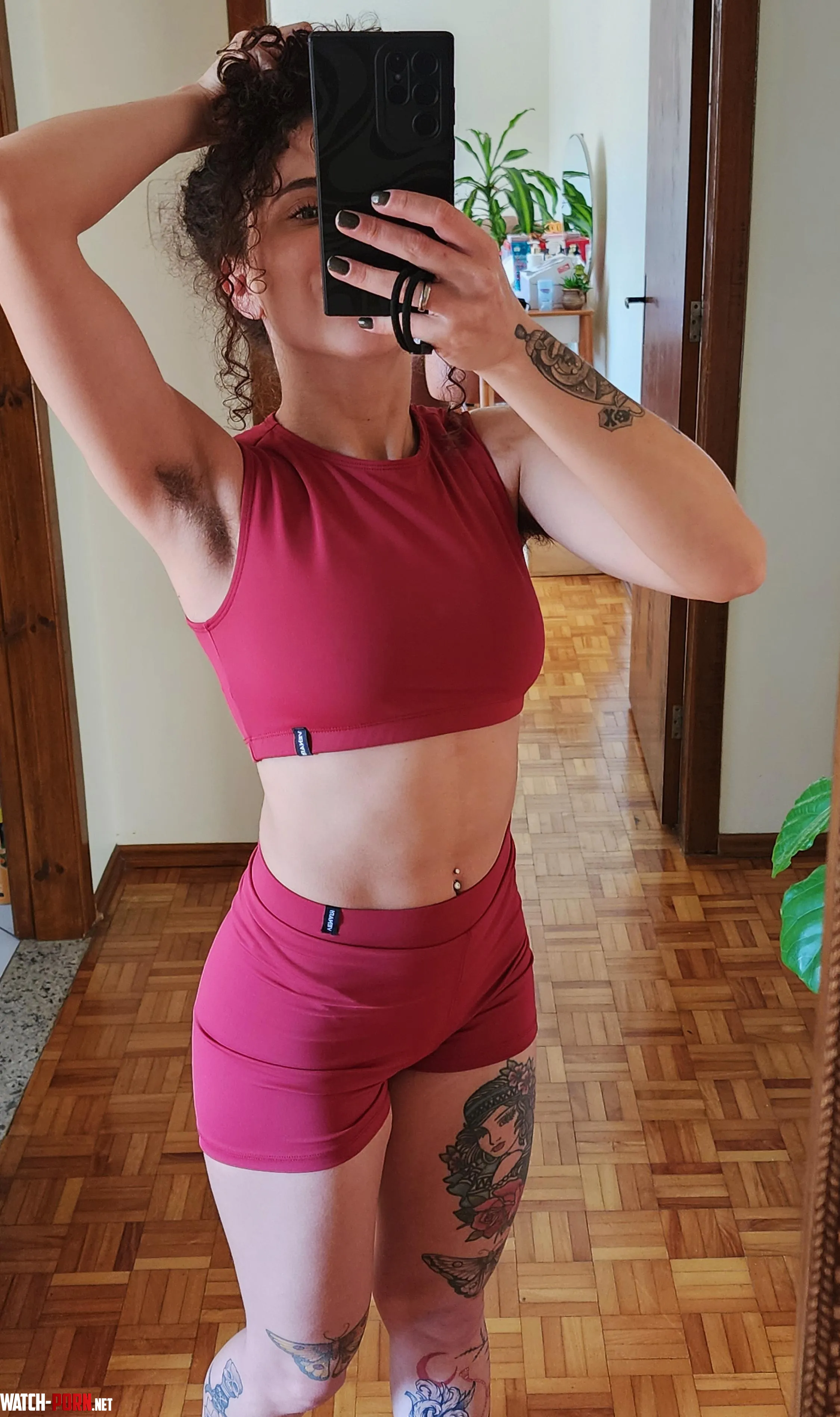 Fresh armpits after gym 😮‍💨 by hairyangela