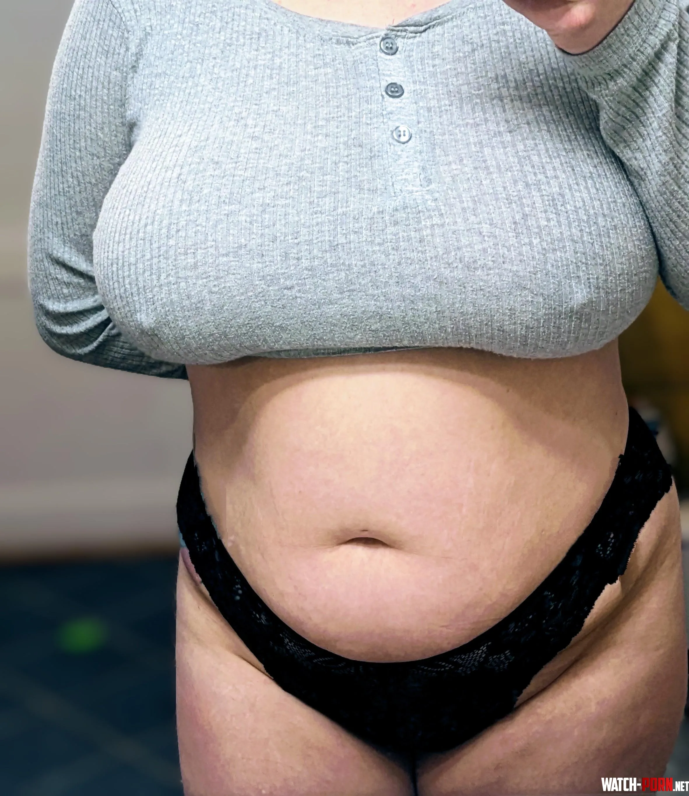 Curvy and morning pokies by Thecutestcreampie
