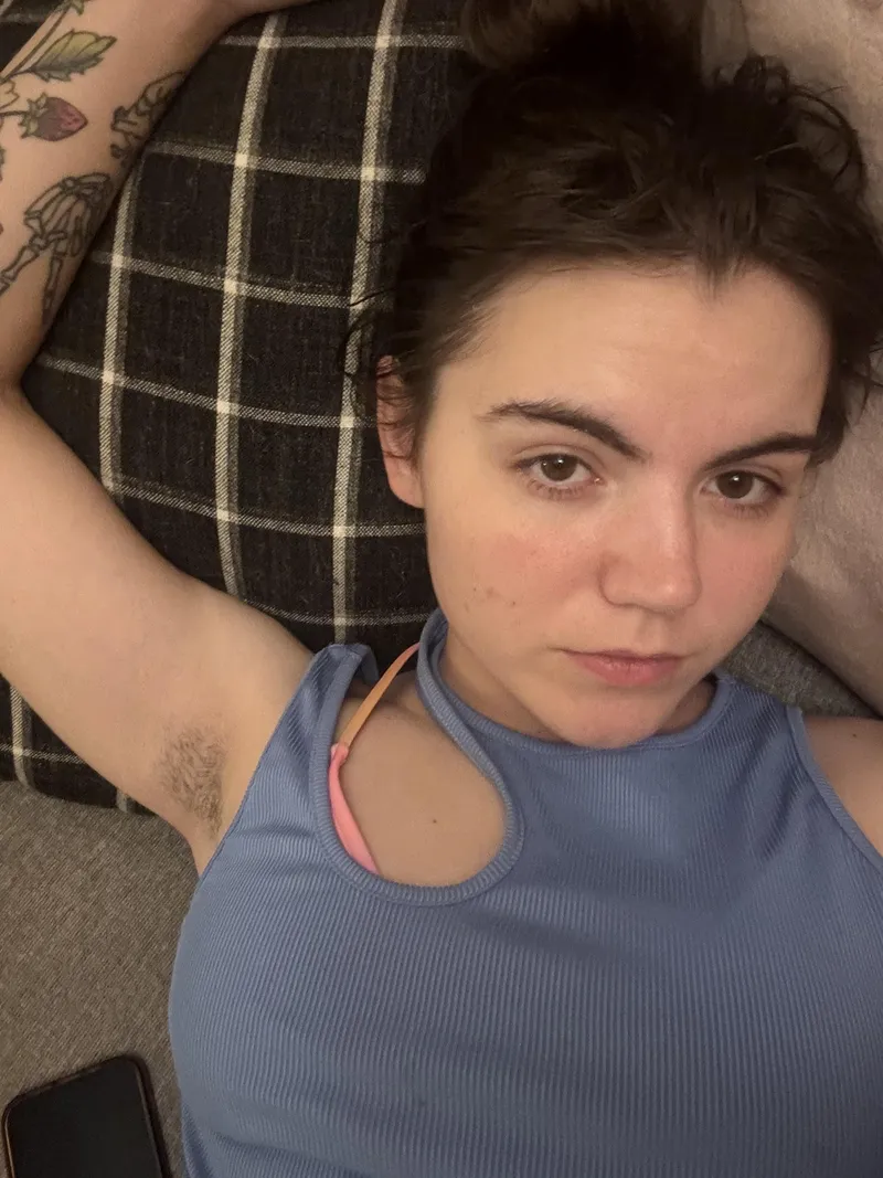 Thumbnail say 