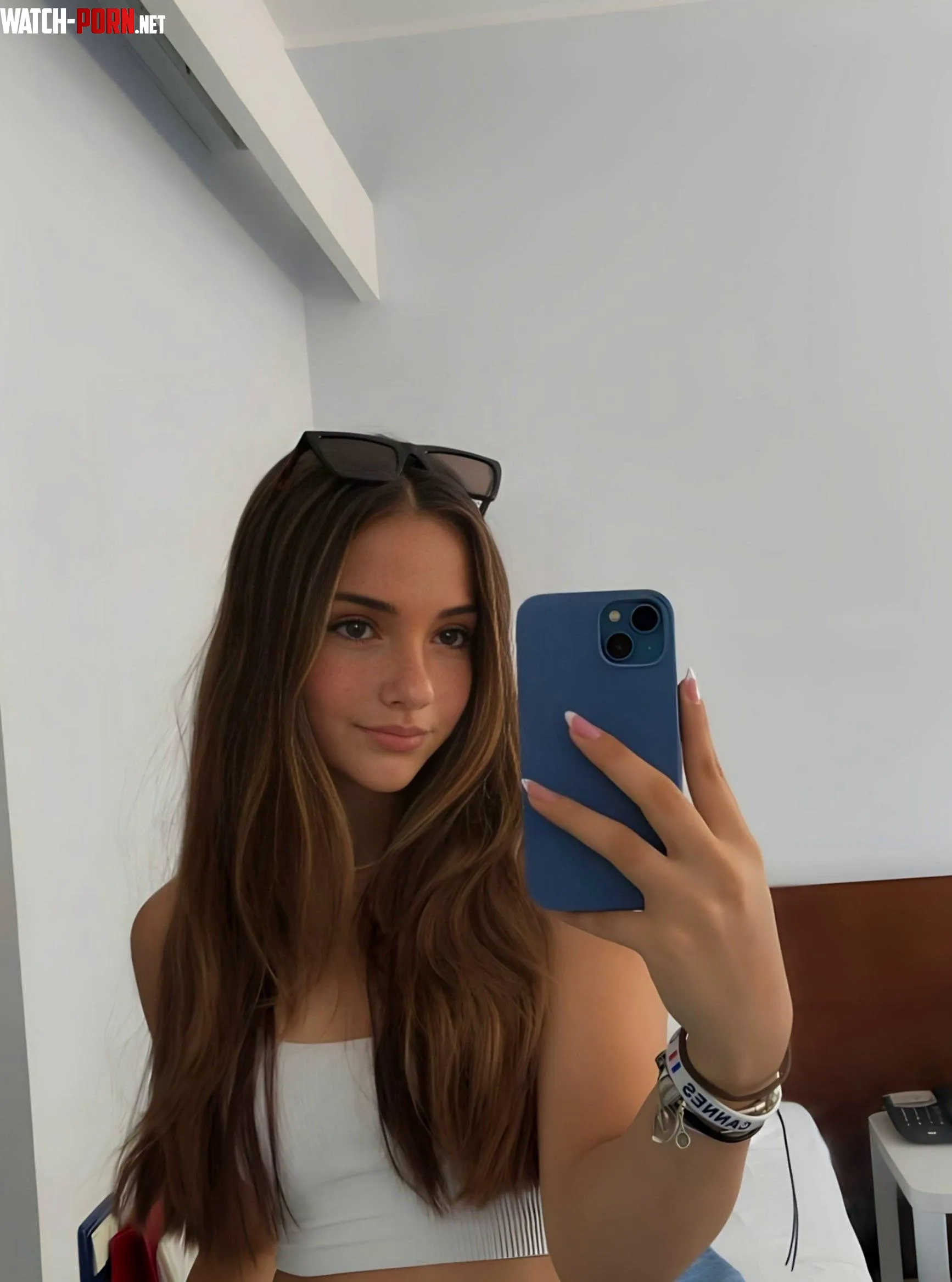 I really look sexy on my croptop by Raw_Crab7529