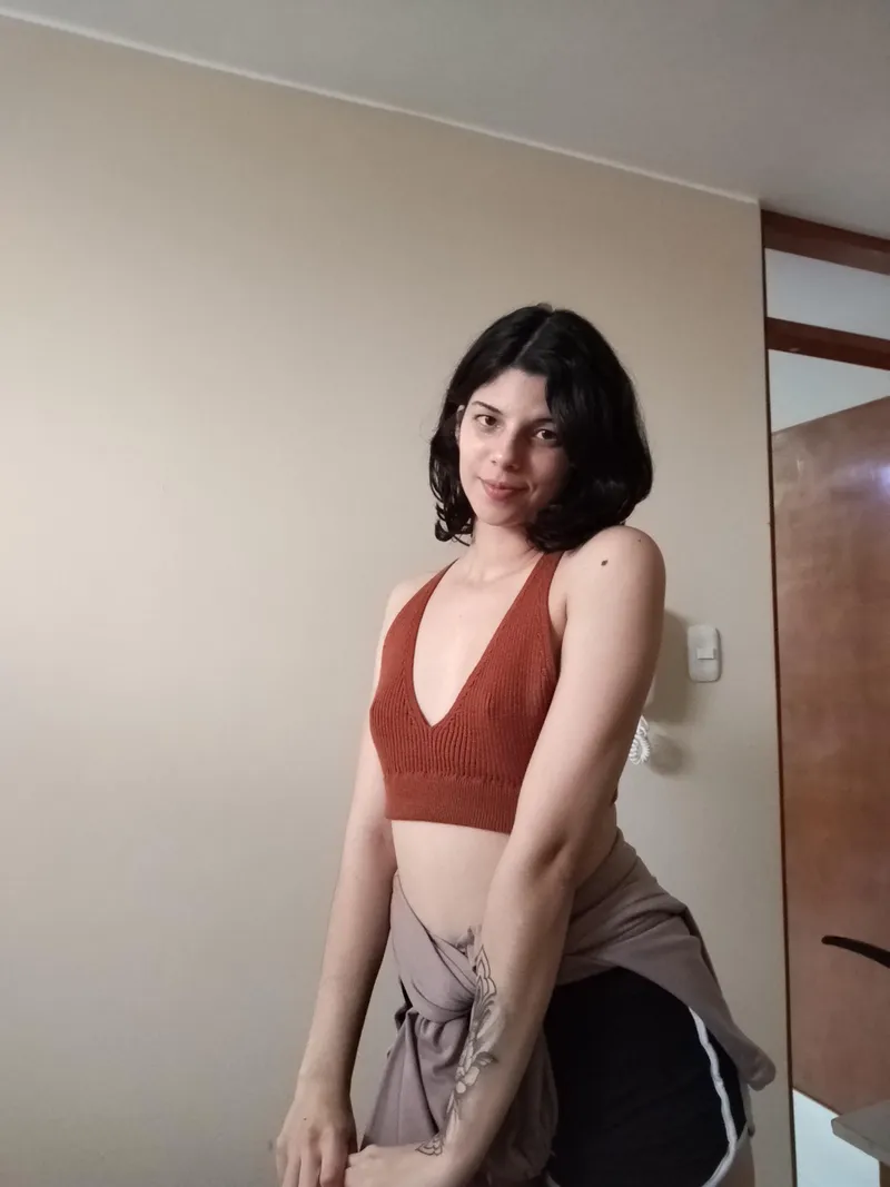 Thumbnail Pretty in Croptops: Enhance Your Style | winterchic61