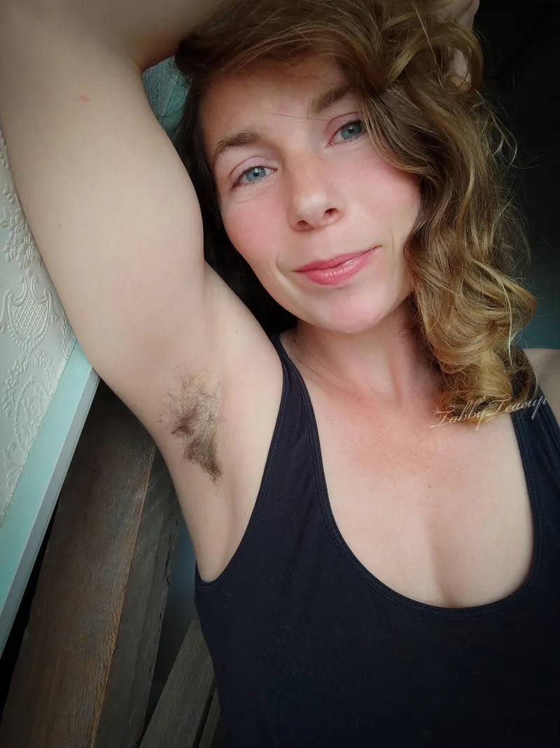 Thumbnail Natural Beauty: Dark hair and pale skin of HairyArmpits by Tabs_Open