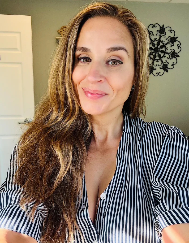 Thumbnail Happy Thursday Vibes by BellaSuede | ClassySexy Category