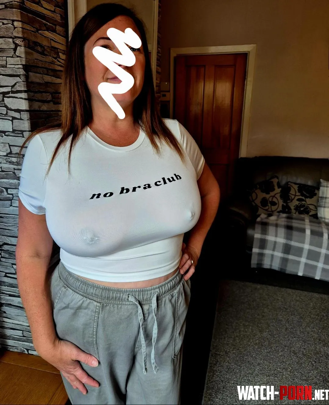 MILF pokies by DoubleGsNine