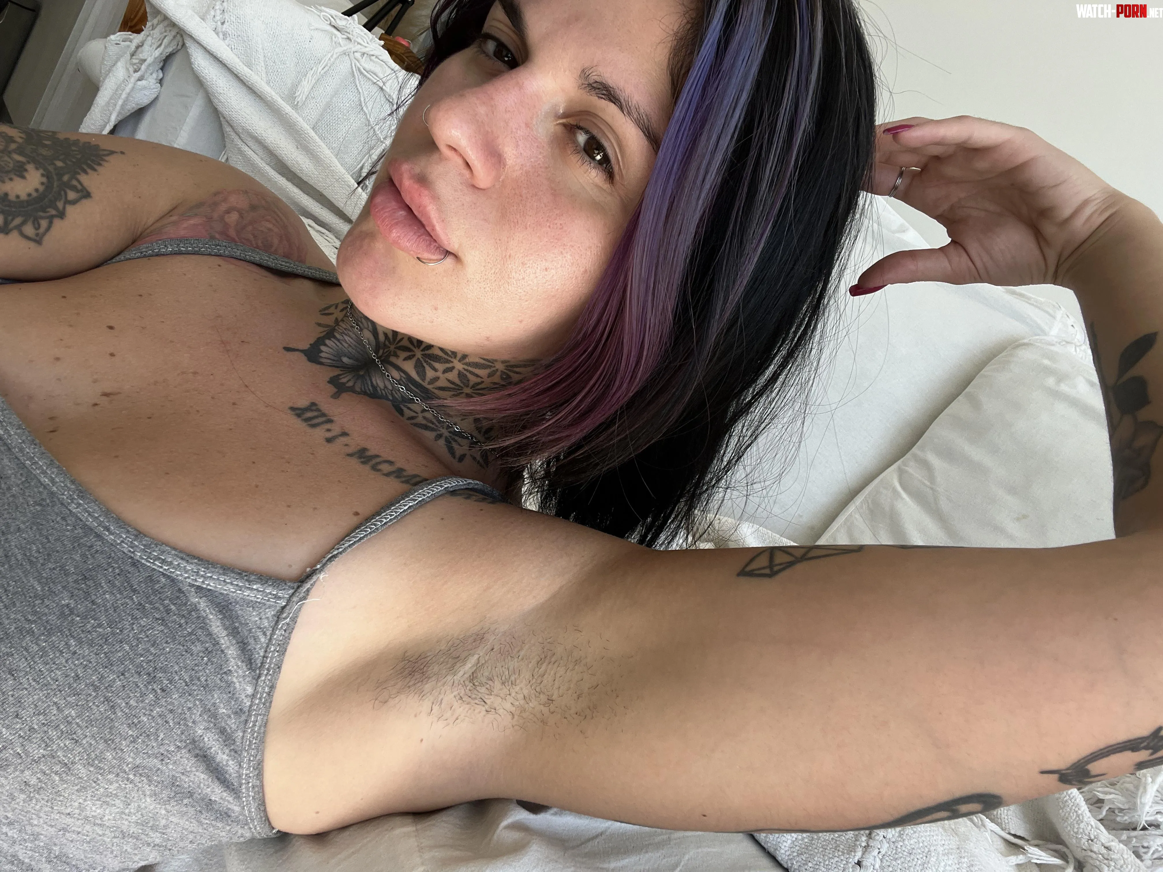 Would you dare to bury your face here? by girlytattoo