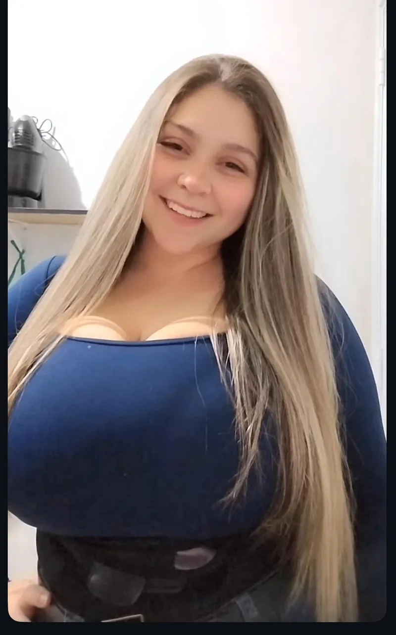 Thumbnail DazzlingAd6626 Explores the World of 2busty2hide in Latest Article