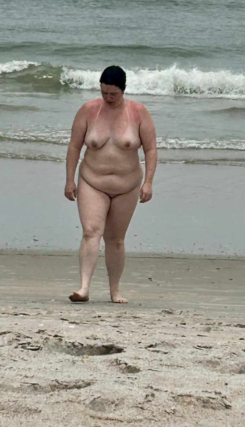 Thumbnail upskes8016 Reveals Joy in the Happy Place of PerkyChubby Universe