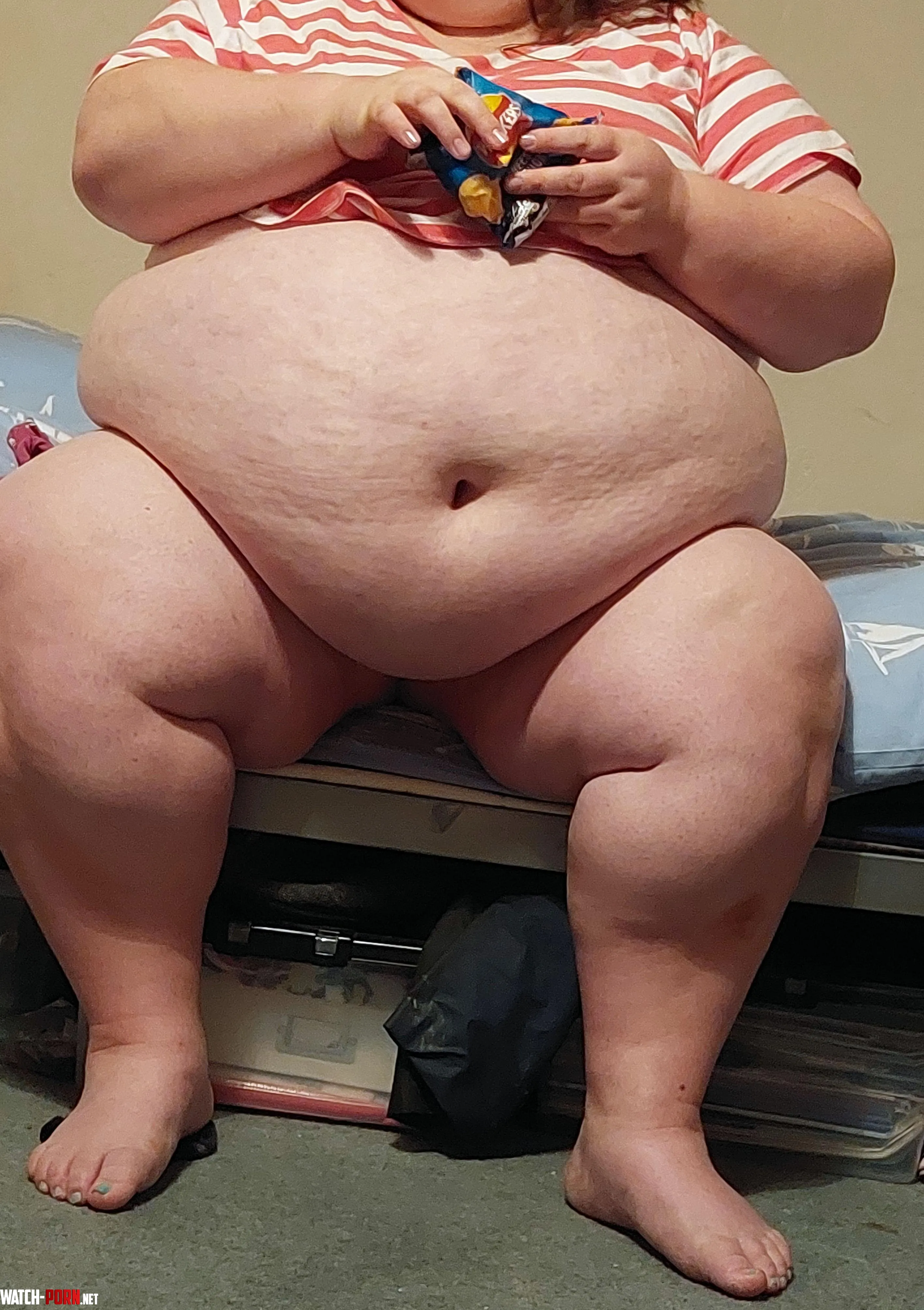 Got to keep this huge belly happy and full. by brandibellissbbw